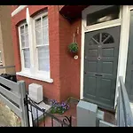 Cosy Bedroom In Tooting